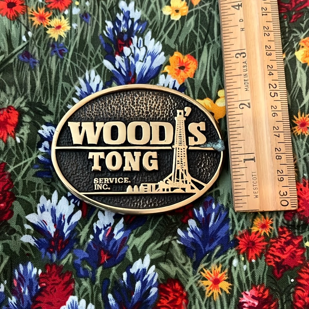 Solid Brass USA made Wood Tong’s belt buckle beautiful unused original pkg